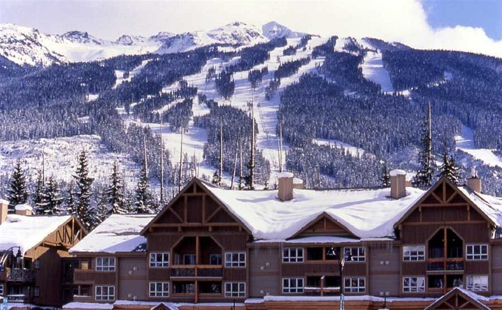Marketplace Lodge Whistler Esterno foto