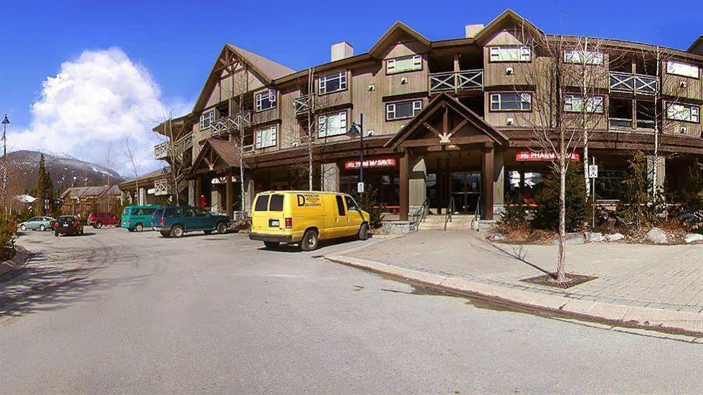 Marketplace Lodge Whistler Esterno foto